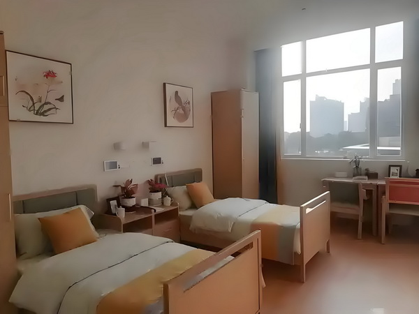 大专如何入户_警方在询问嫌疑人时遇过什么脑洞大开的回复看网友评论简直笑死 一辆野猪撞上城际快车