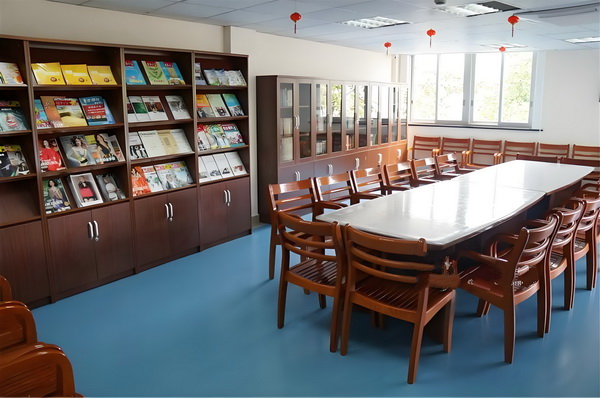 留学生深圳落户怎么办_姜文硬着头皮上，爹味尚可接受 姜文硬伦之乐享受着天