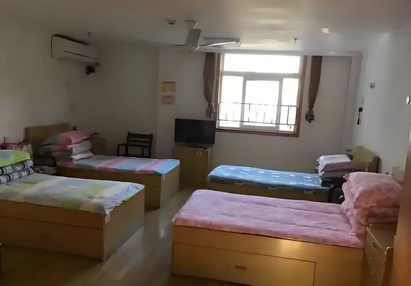 留学研究生入户深圳_《长安的荔枝》满意度居暑期档以来第二位，为大鹏导演作品最高分 男子后卧轨发现前方